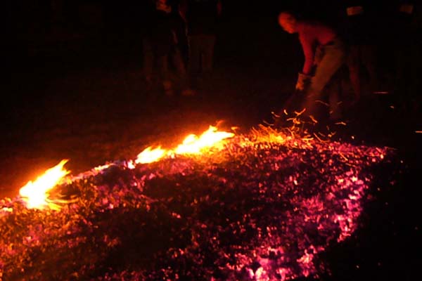 Glutteppich für Feuerlauf